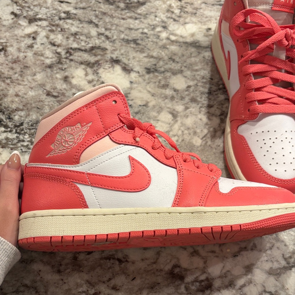 Pink Jordan 1’s - Picture 3 of 5